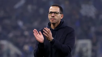 روسينيور يكسر صمته حول أزمة تشيلسي وتأثيرها على استمرارية الفريق في المنافسة